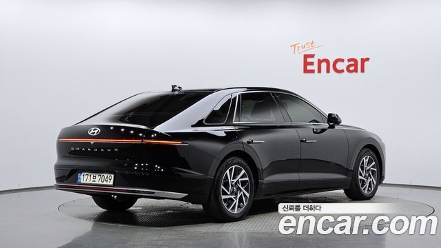 Hyundai Grandeur Hybrid (GN7) Exclusive 2023 — фото 2