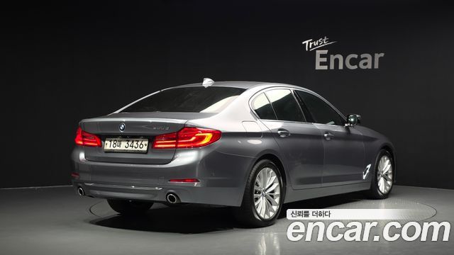 BMW 5 Series (G30) 520d Luxury Plus 2018 — фото 2