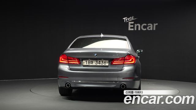 BMW 5 Series (G30) 520d Luxury Plus 2018 — фото 4