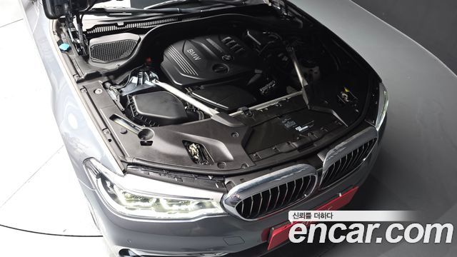BMW 5 Series (G30) 520d Luxury Plus 2018 — фото 6
