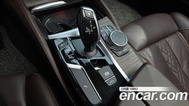 BMW 5 Series (G30) 520d Luxury Plus 2018 — фото 9