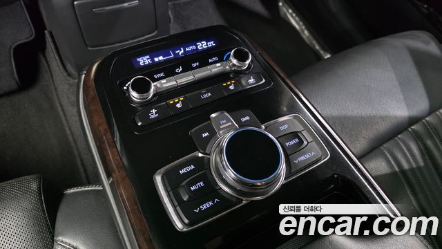 Genesis EQ900 3.8 GDI AWD Luxury 2016 — фото 19