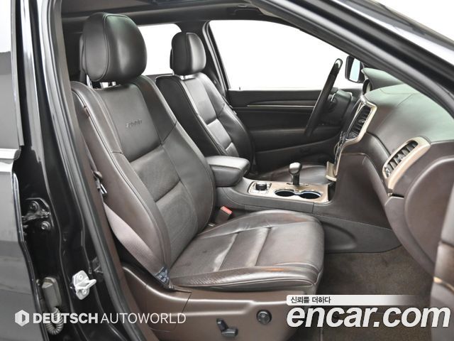 Jeep Grand Cherokee 3.0 Diesel Overland Summit WK2 2015 — фото 10