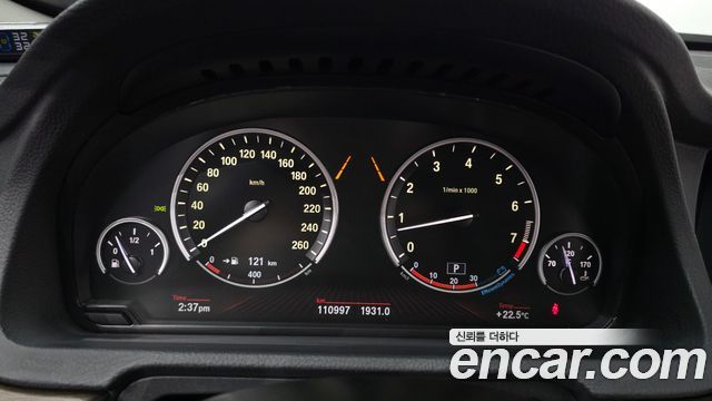 BMW 5 Series GT (F07) GT xDrive Exclusive 2011 — фото 8