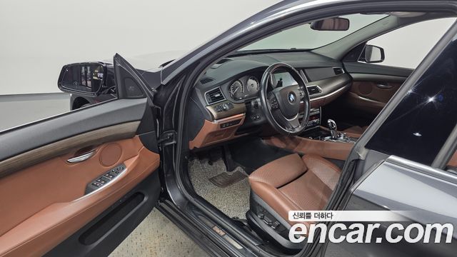 BMW 5 Series GT (F07) GT xDrive Exclusive 2011 — фото 10