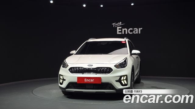Kia Niro 1.6 HEV Prestige 2020 — фото 3