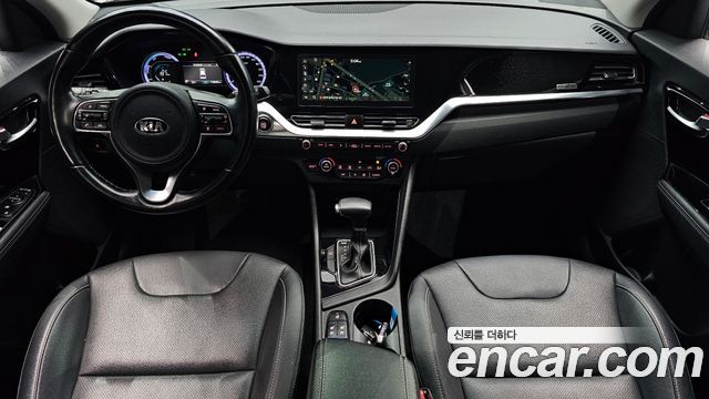 Kia Niro 1.6 HEV Prestige 2020 — фото 7