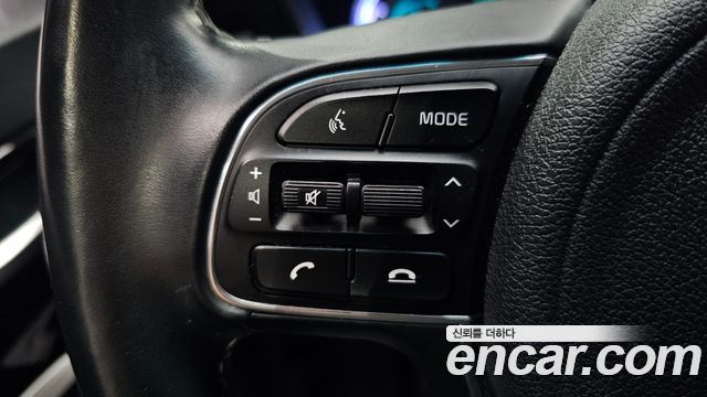 Kia Niro 1.6 HEV Prestige 2020 — фото 16