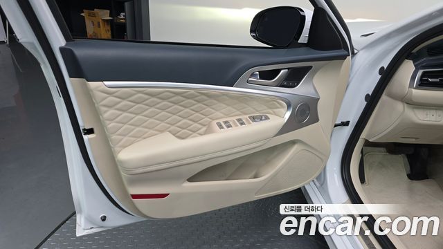 Genesis G70 Gasoline 2.5T 4WD 2024 — фото 30