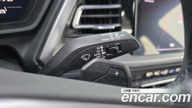 Audi Q4 e-tron (F4) 40 Premium 2022 — фото 17