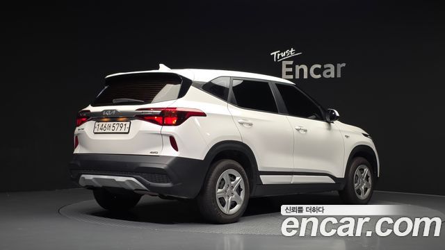 Kia Seltos Diesel 1.6 4WD Trendy 2022 — фото 2