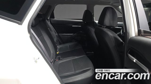Kia Seltos Diesel 1.6 4WD Trendy 2022 — фото 16