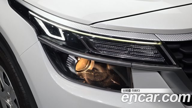 Kia Seltos Diesel 1.6 4WD Trendy 2022 — фото 28
