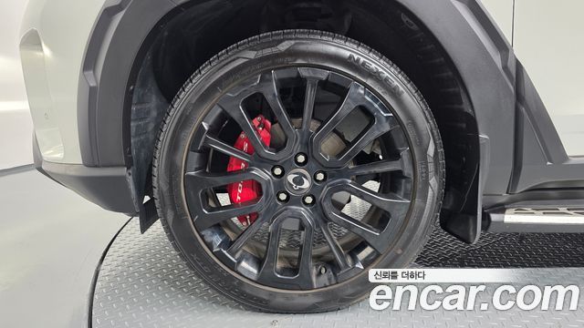 KG Mobility (SsangYong) Torres Gasoline 1.5 2WD Black Edition 2025 — фото 5