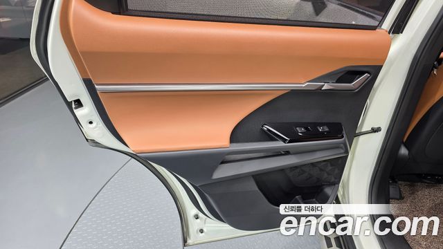 KG Mobility (SsangYong) Torres Gasoline 1.5 2WD Black Edition 2025 — фото 25