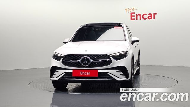 Mercedes-Benz GLC-Class (X254) GLC300 4MATIC AMG Line 2024 — фото 3