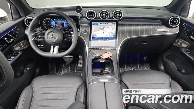Mercedes-Benz GLC-Class (X254) GLC300 4MATIC AMG Line 2024 — фото 7