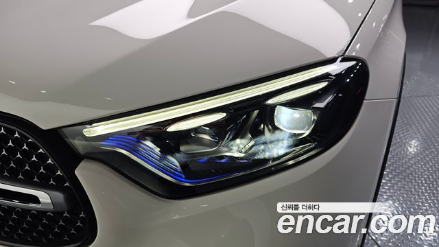 Mercedes-Benz GLC-Class (X254) GLC300 4MATIC AMG Line 2024 — фото 22