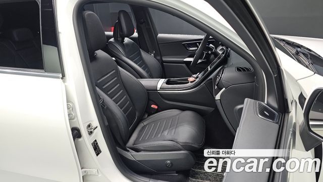 Mercedes-Benz GLC-Class (X254) GLC300 4MATIC AMG Line 2024 — фото 26