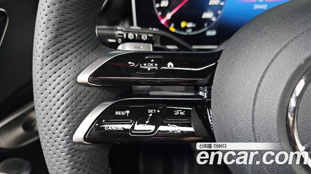Mercedes-Benz GLC-Class (X254) GLC300 4MATIC AMG Line 2024 — фото 27