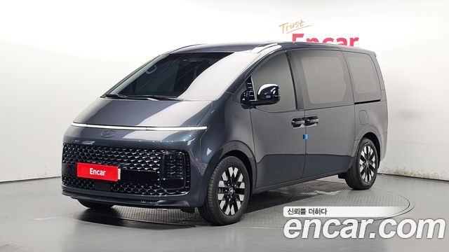 Hyundai Staria Lounge 9-Seater Inspiration 2025 — фото 1