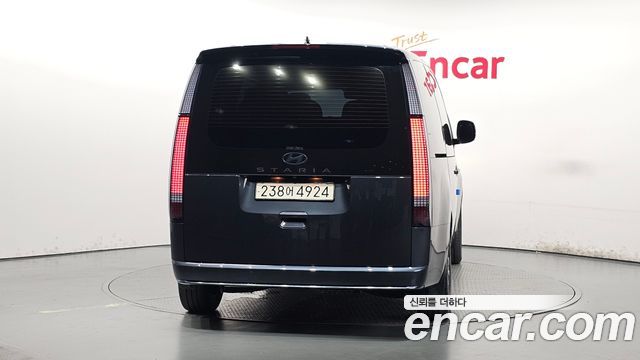 Hyundai Staria Lounge 9-Seater Inspiration 2025 — фото 4