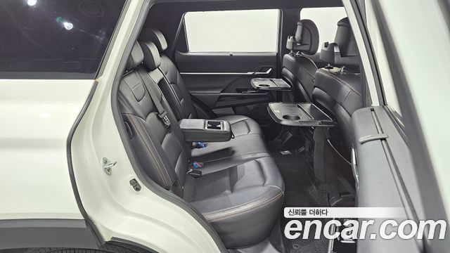KG Mobility (SsangYong) Torres EVX E7 2024 — фото 11
