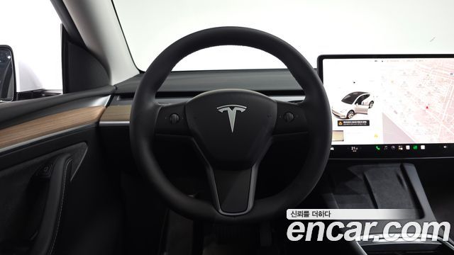 Tesla Model Y RWD 2023 — фото 13