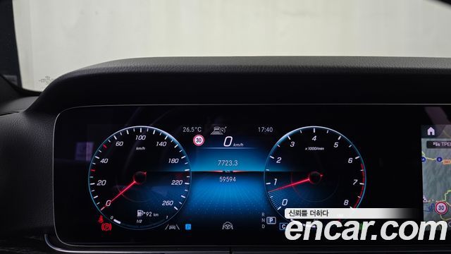 Mercedes-Benz E-Class (W213) E250 Avantgarde 2023 — фото 8