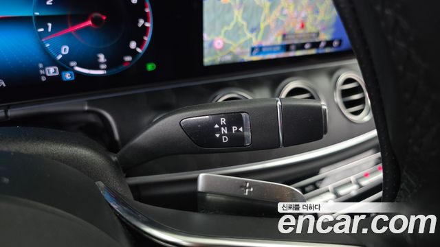 Mercedes-Benz E-Class (W213) E250 Avantgarde 2023 — фото 9