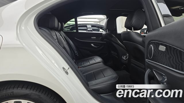 Mercedes-Benz E-Class (W213) E250 Avantgarde 2023 — фото 11