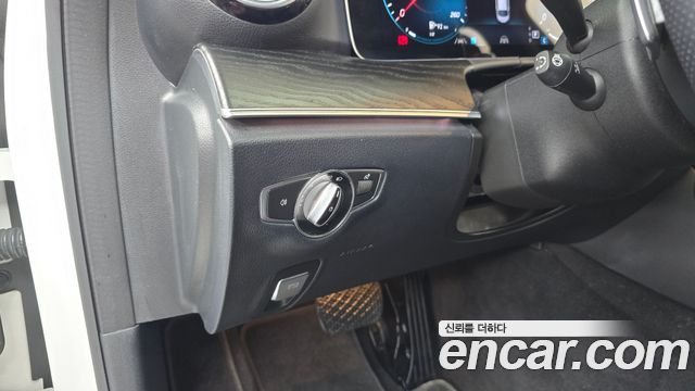 Mercedes-Benz E-Class (W213) E250 Avantgarde 2023 — фото 20