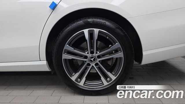 Mercedes-Benz E-Class (W213) E250 Avantgarde 2023 — фото 21