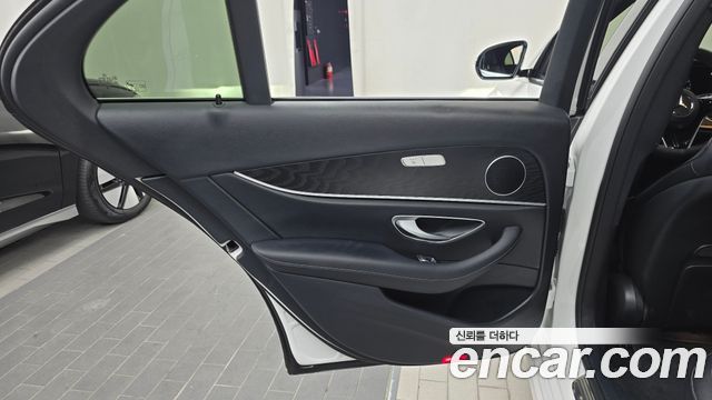 Mercedes-Benz E-Class (W213) E250 Avantgarde 2023 — фото 25