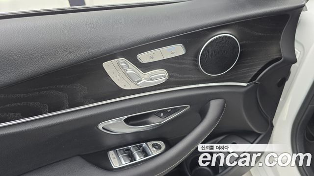 Mercedes-Benz E-Class (W213) E250 Avantgarde 2023 — фото 28