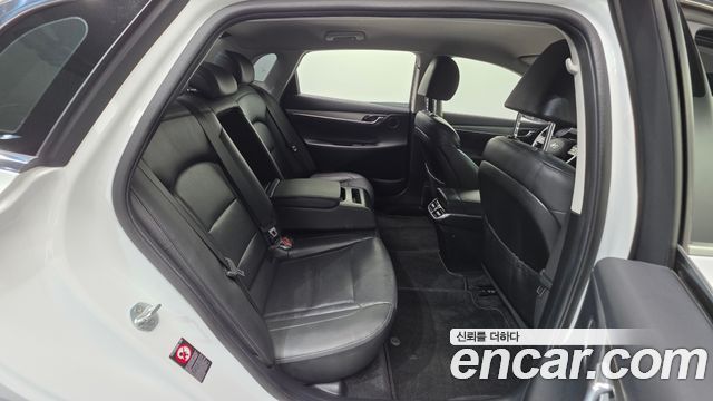 Hyundai Grandeur (IG) 3.0 LPi Premium Choice 2020 — фото 18