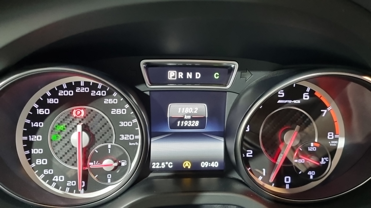 Mercedes-Benz GLA-Class (X156) GLA45 AMG 4MATIC 2015 — фото 8