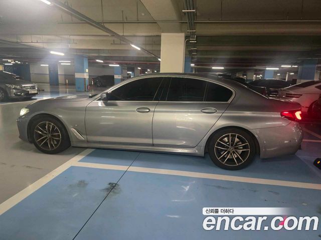 BMW 5 Series (G30) 523d xDrive M Sport 2023 — фото 3