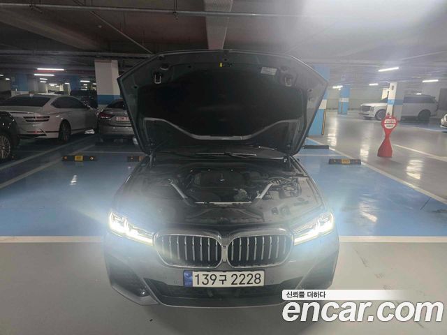 BMW 5 Series (G30) 523d xDrive M Sport 2023 — фото 5