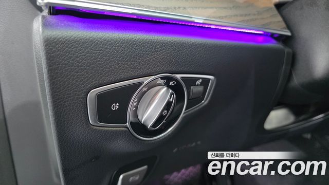 Mercedes-Benz E-Class (W213) E300e 4MATIC Exclusive 2021 — фото 27
