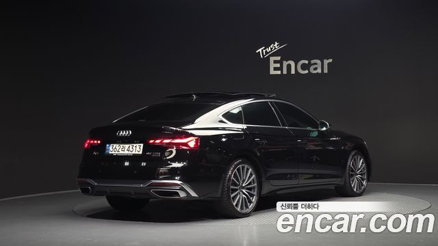 Audi A5 (F5) 40 TFSI Quattro Premium Sportback 2023 — фото 2