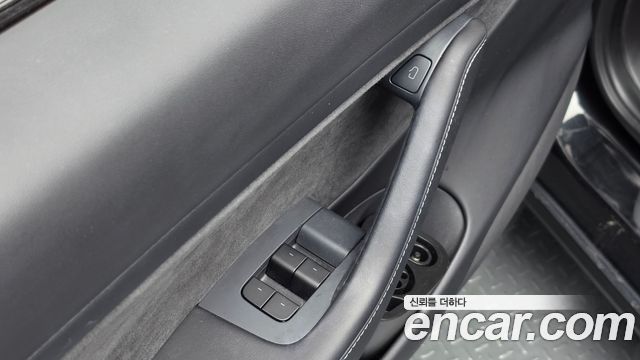 Tesla Model 3 Performance AWD 2021 — фото 18