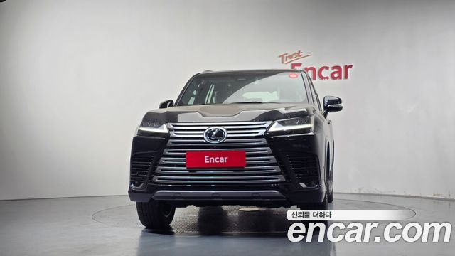 Lexus LX (IV) 700h Luxury 2026 — фото 3