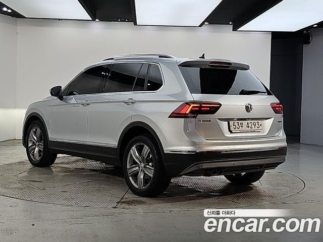 Volkswagen Tiguan (II) 2.0 TDI 4Motion Prestige 2018 — фото 3