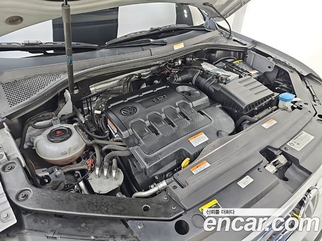 Volkswagen Tiguan (II) 2.0 TDI 4Motion Prestige 2018 — фото 6