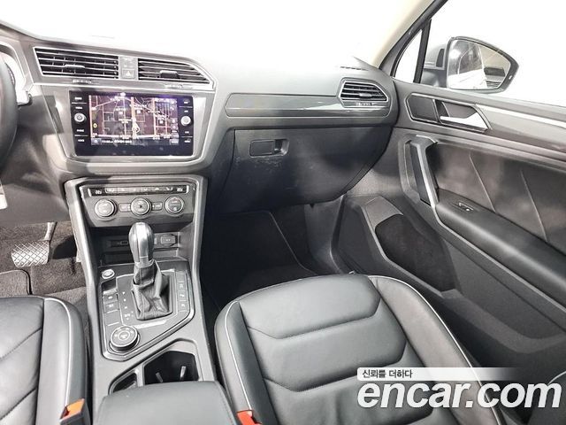 Volkswagen Tiguan (II) 2.0 TDI 4Motion Prestige 2018 — фото 10
