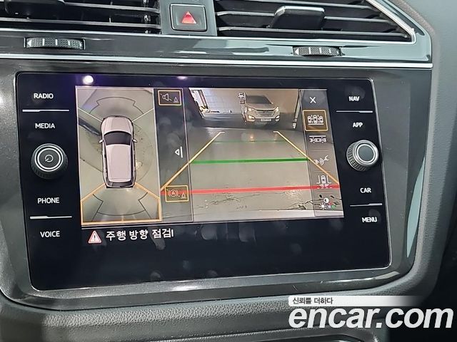 Volkswagen Tiguan (II) 2.0 TDI 4Motion Prestige 2018 — фото 19