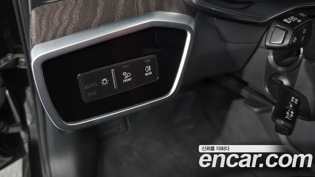 Audi A6 (C8) 45 TFSI Premium 2023 — фото 18
