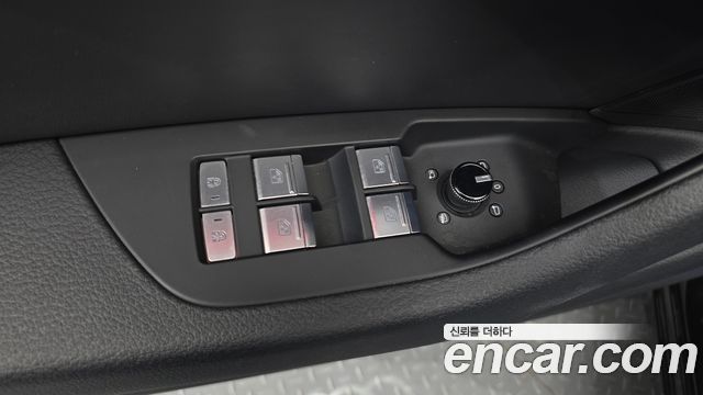 Audi A6 (C8) 45 TFSI Premium 2023 — фото 27