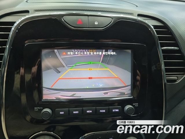 Renault Korea QM3 RE 2015 — фото 17